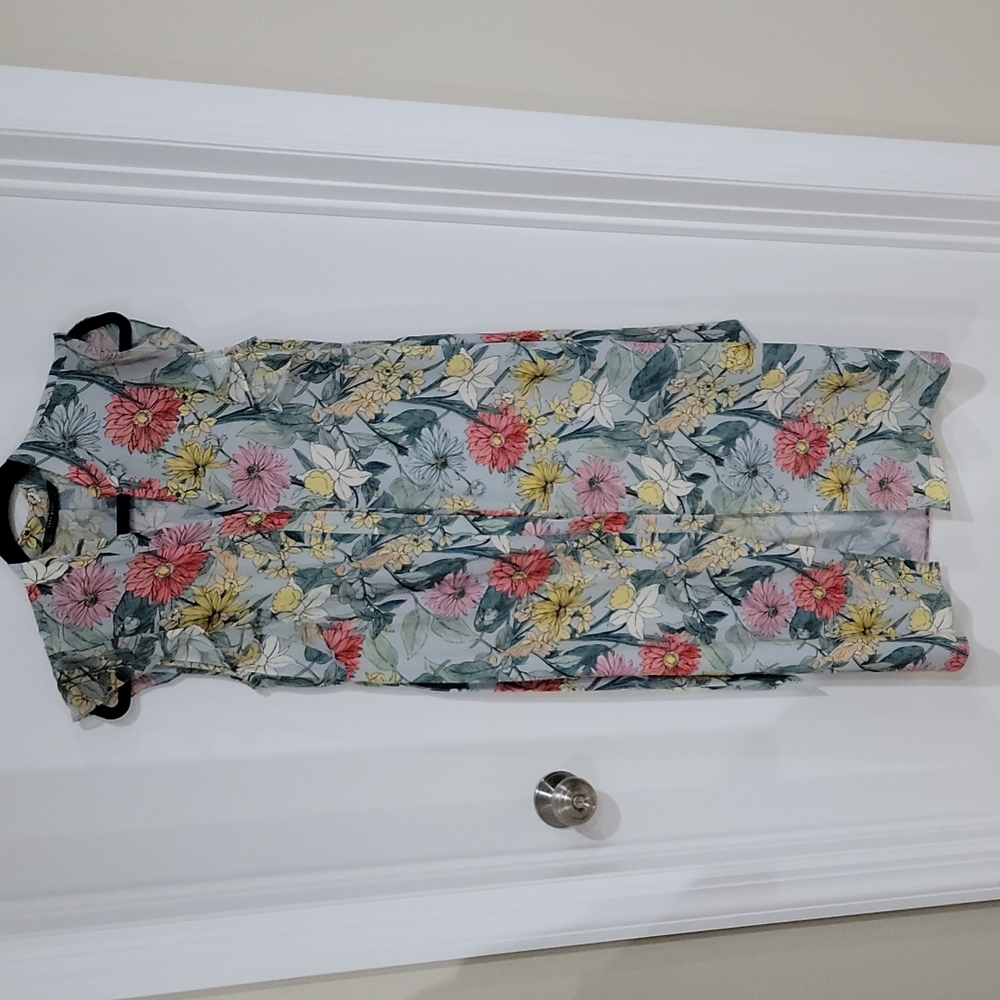 Zara Basic  Floral midi dress